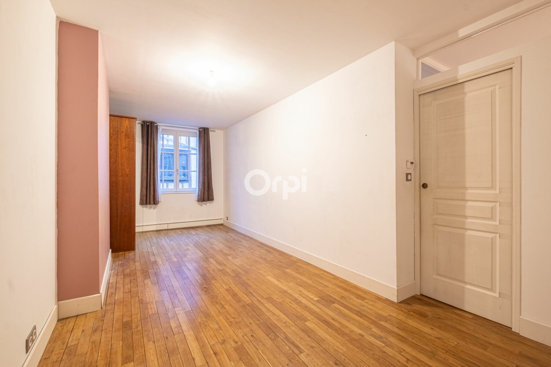 Appartement à vendre 4 139.19m2 à Limoges vignette-9