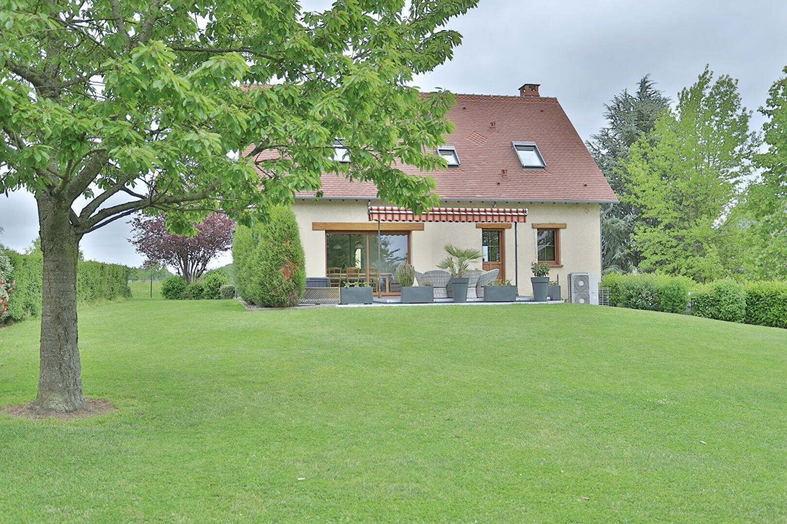 Maison à vendre 5 131.8m2 à Gournay-en-Bray vignette-12