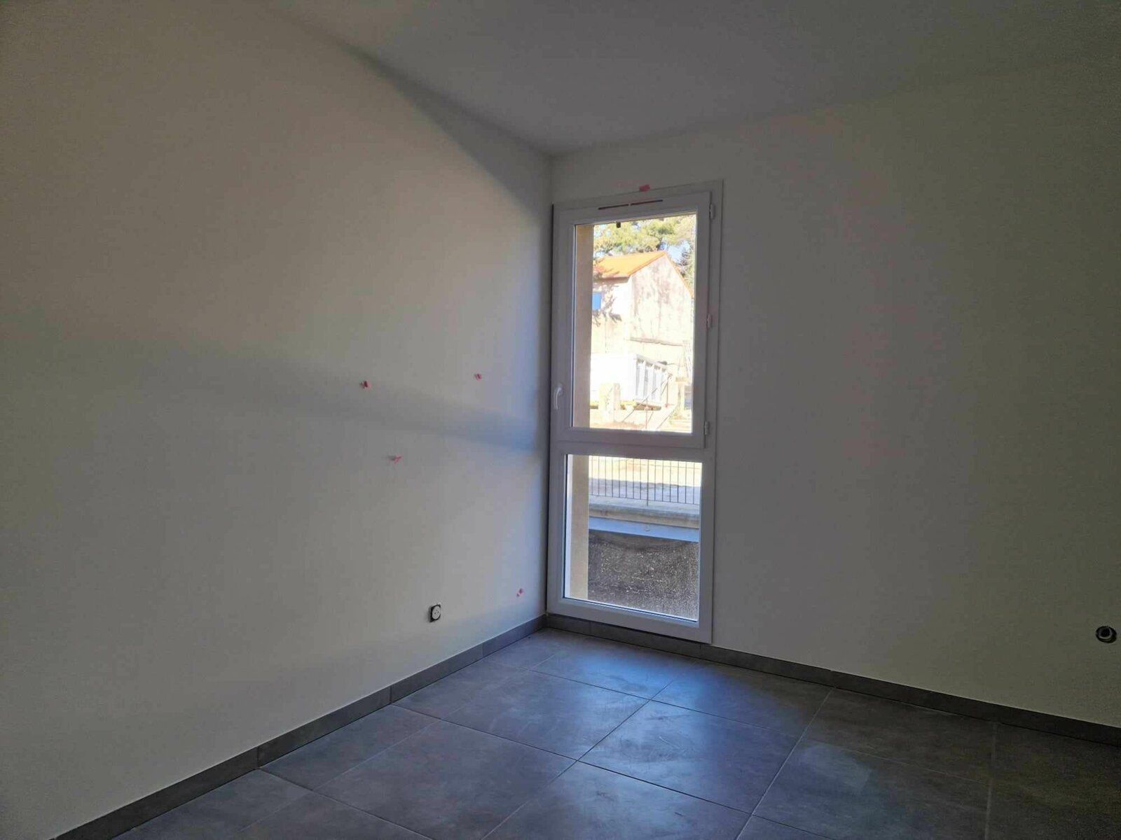 Appartement à vendre 2 43.75m2 à Villeneuve-lès-Avignon vignette-4