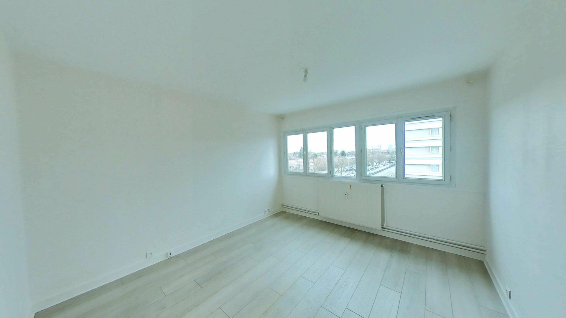 Appartement à vendre 3 72m2 à Mons-en-Baroeul vignette-2