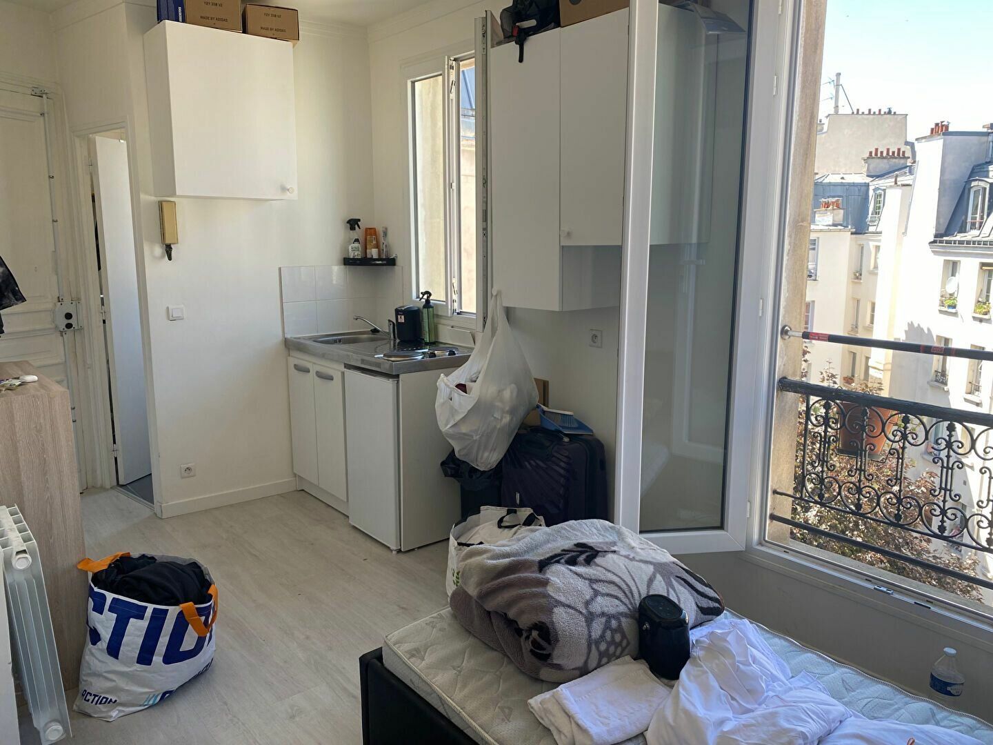 Appartement à vendre 1 17.29m2 à Paris 18 vignette-3