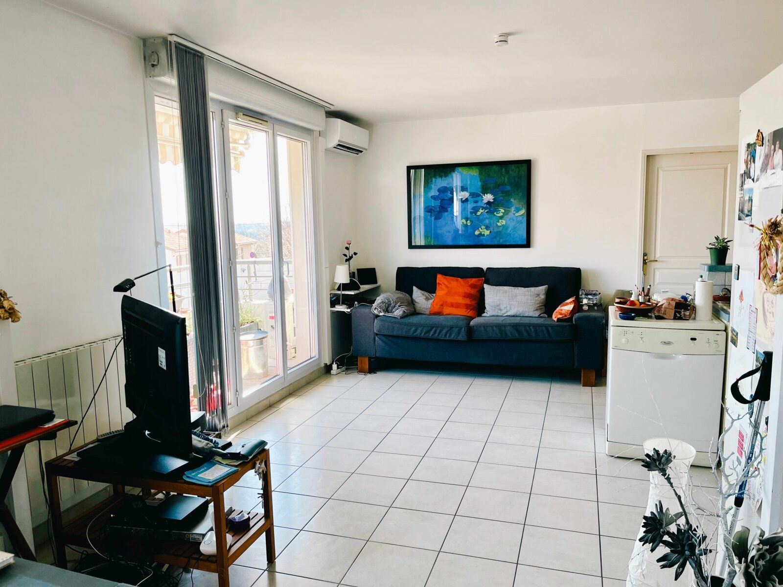 Appartement à vendre 3 51m2 à Saint-Genis-Laval vignette-2