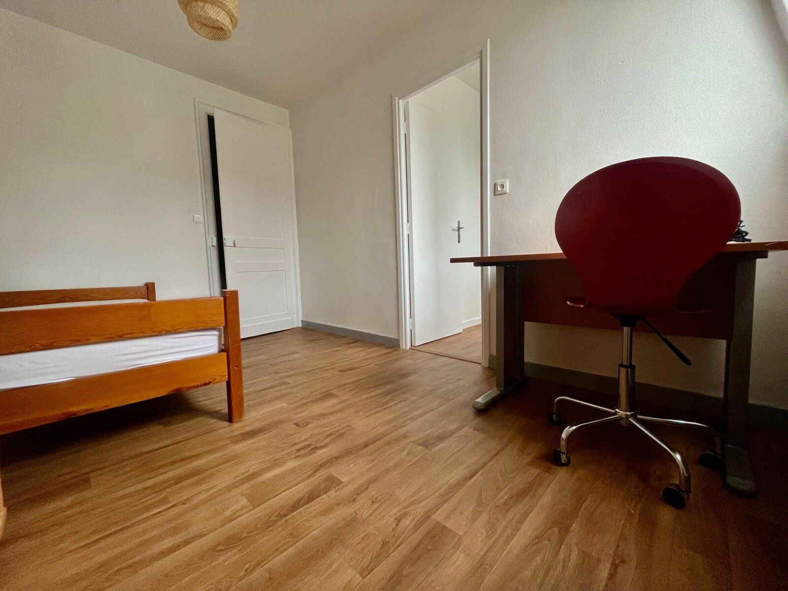 Appartement à louer 1 21.9m2 à Lille vignette-2
