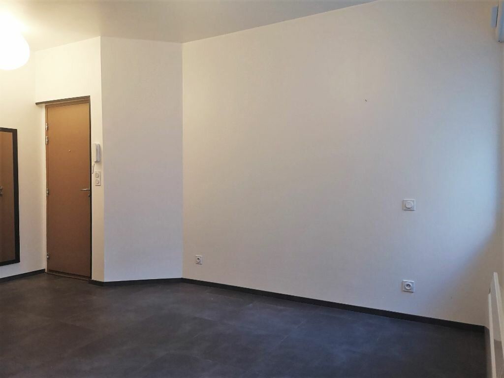 Appartement à louer 1 m2 à Toulouse vignette-4