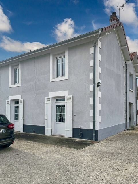 Maison à vendre 5 134m2 à Saint-Astier vignette-1