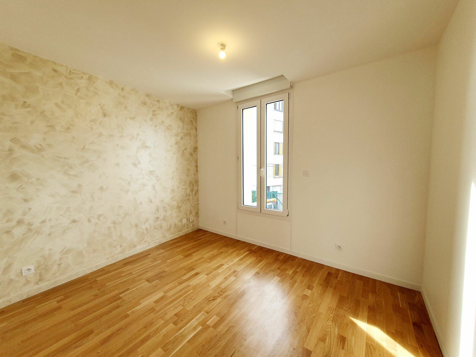 Appartement à vendre 5 115.25m2 à Épinay-sur-Seine vignette-3