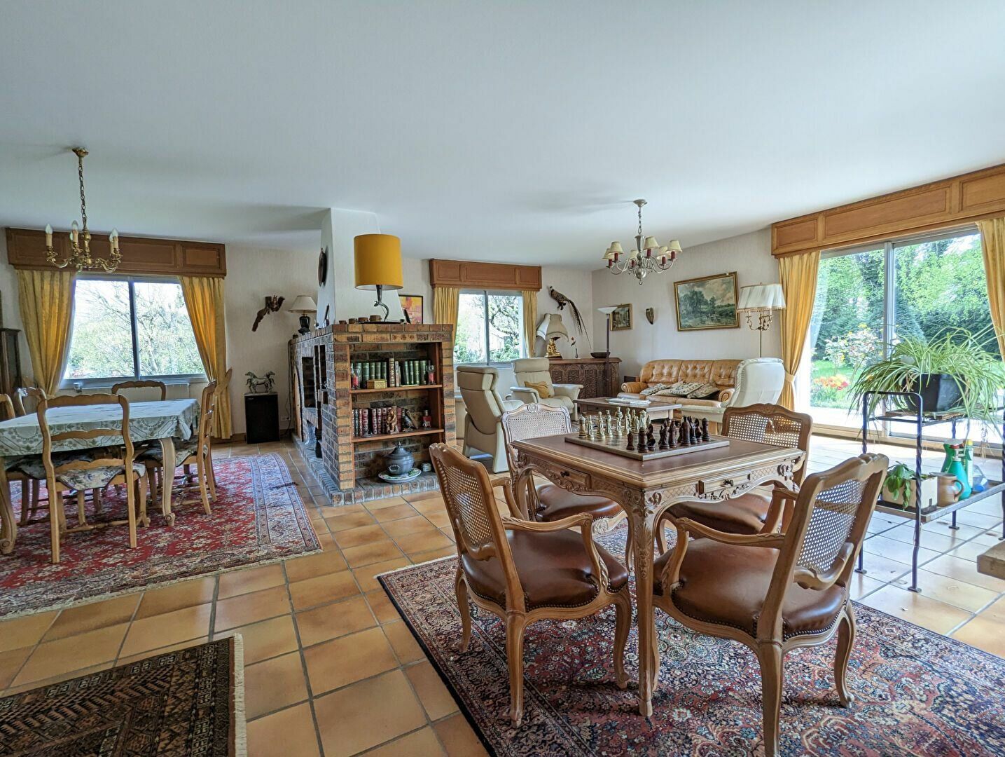 Maison à vendre 5 337m2 à Lagny-sur-Marne vignette-4
