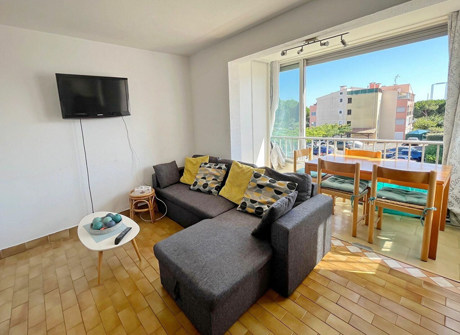 Appartement à vendre 1 m2 à Le Cap d'Agde - Agde vignette-1