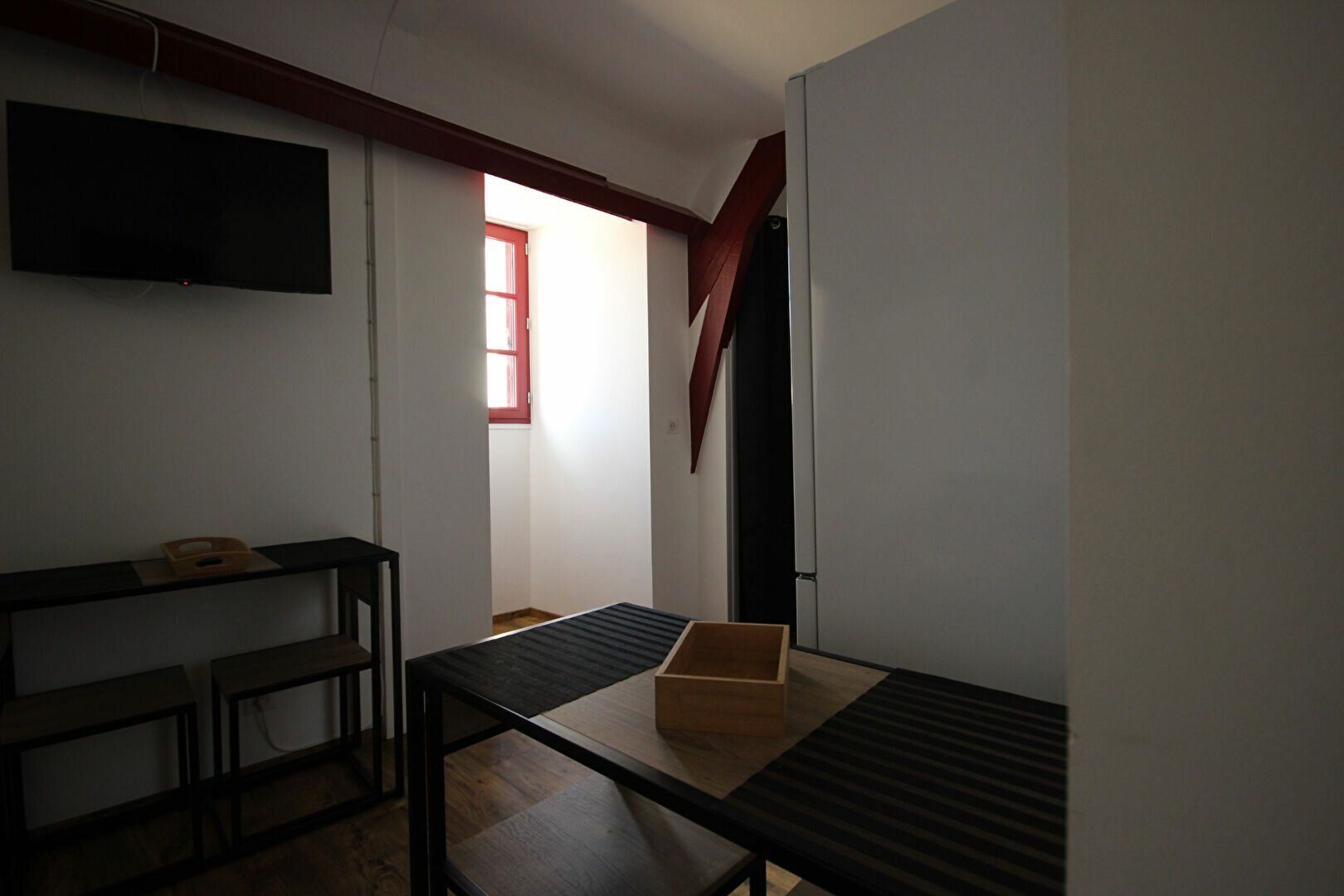 Appartement à louer 1 33m2 à Salies-de-Béarn vignette-2