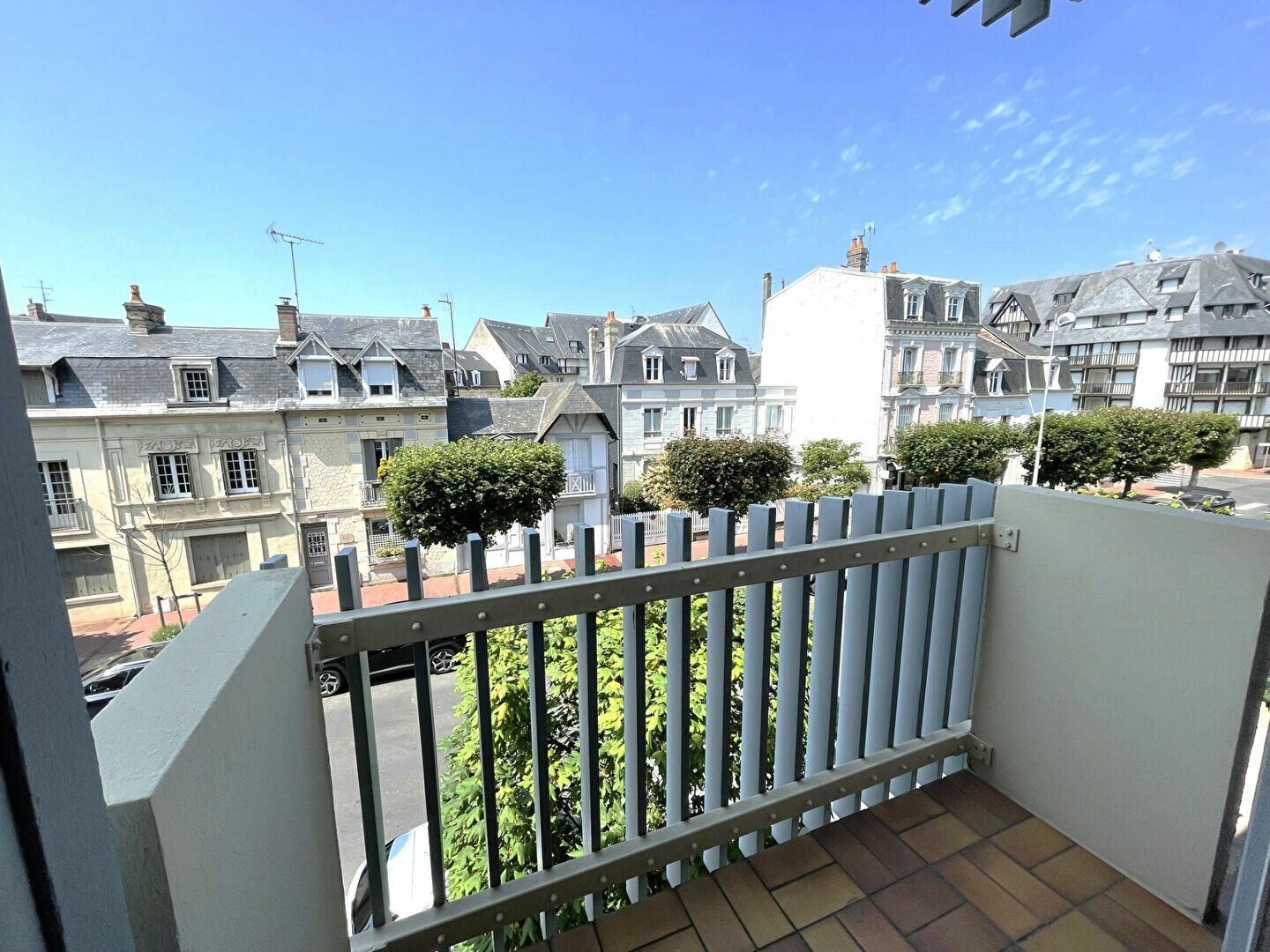 Appartement à vendre 3 59.45m2 à Deauville vignette-8