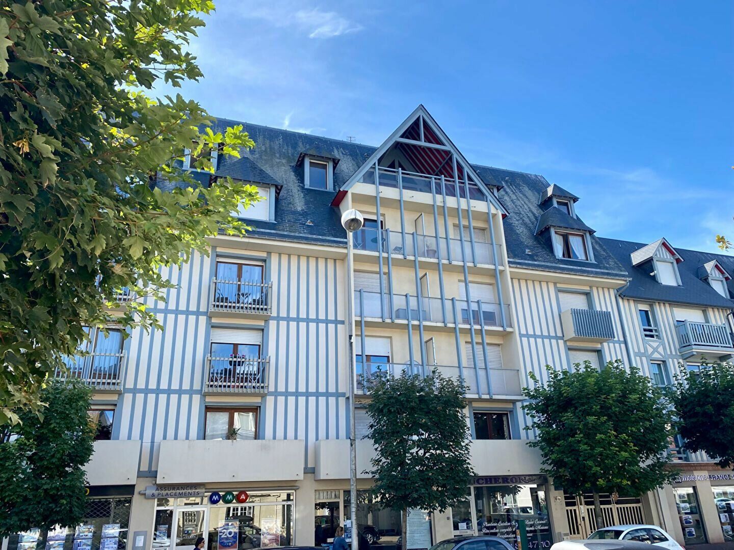 Appartement à vendre 3 59.45m2 à Deauville vignette-9