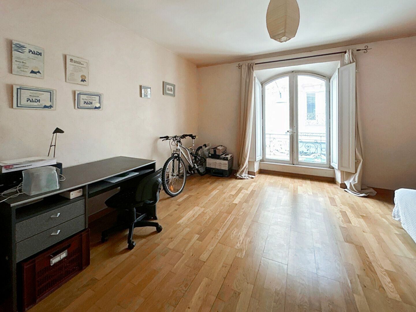 Appartement à vendre 2 m2 à Béziers vignette-8