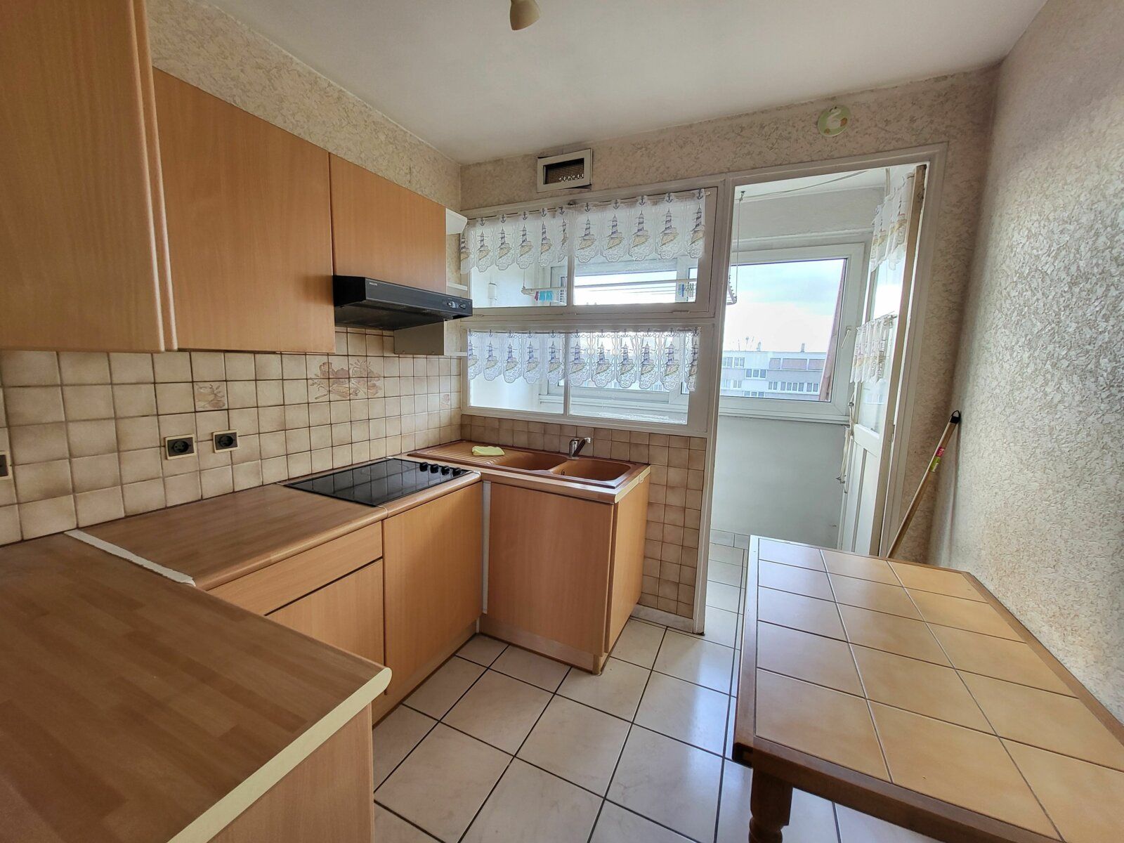 Appartement à vendre 4 64m2 à Neuilly-sur-Marne vignette-8