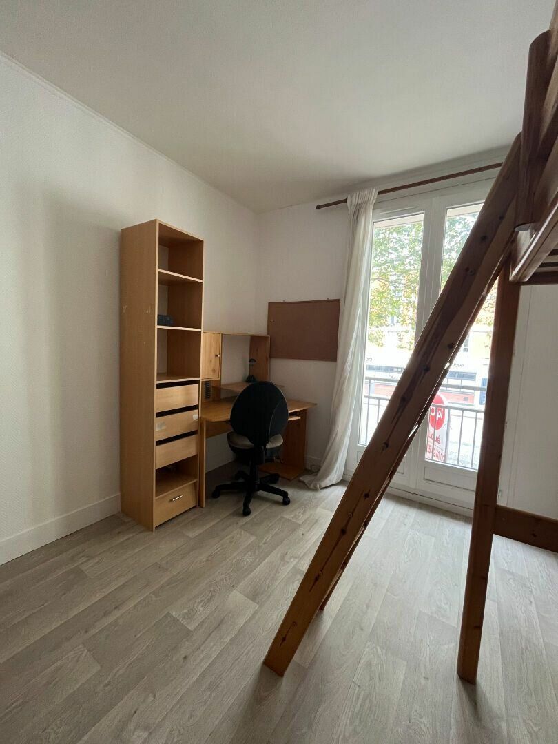 Appartement à louer 1 m2 à Le Havre vignette-3