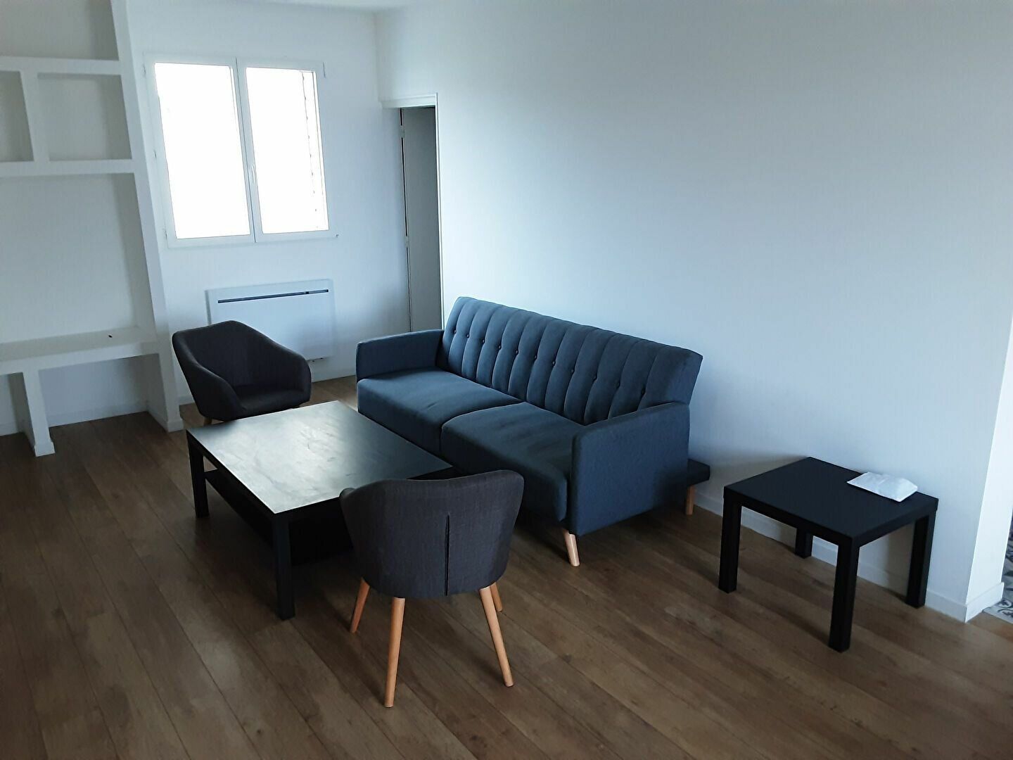 Appartement à louer 3 m2 à Guingamp vignette-3