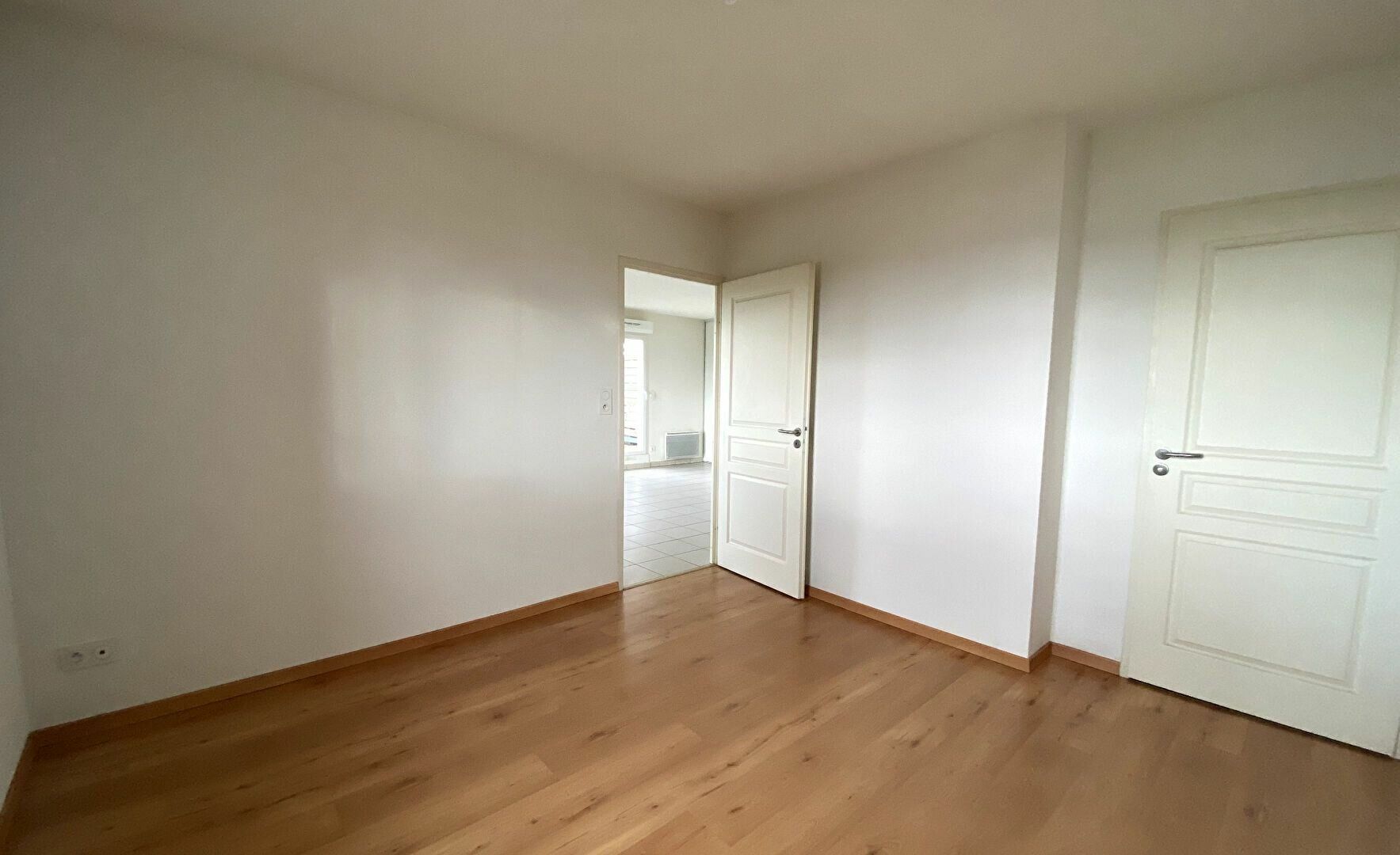 Appartement à vendre 2 47.68m2 à Agde vignette-4