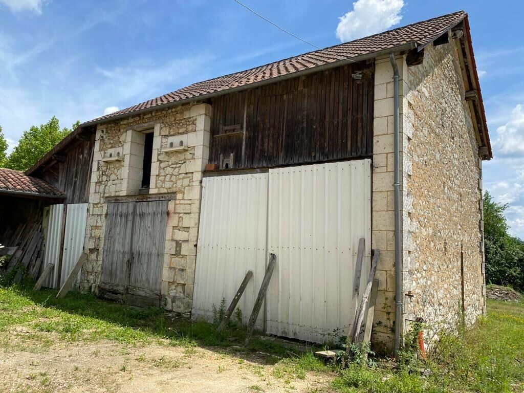 Maison à vendre 1 240m2 à Antonne-et-Trigonant vignette-15