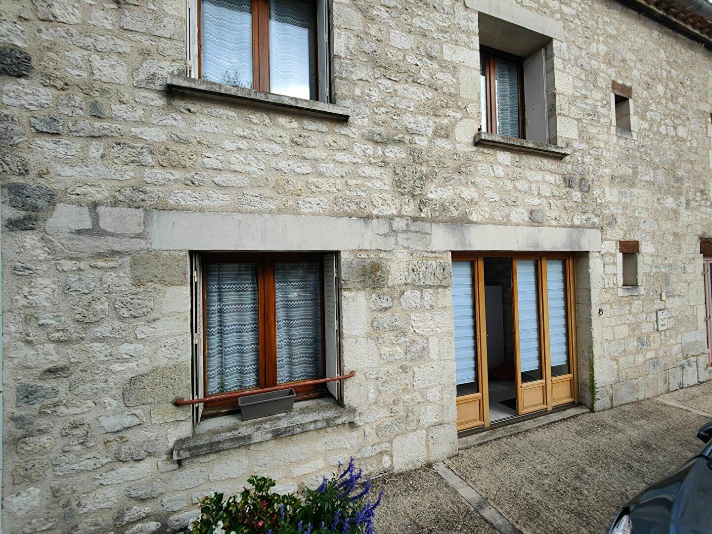 Maison à vendre 3 70m2 à Montpezat-de-Quercy vignette-1