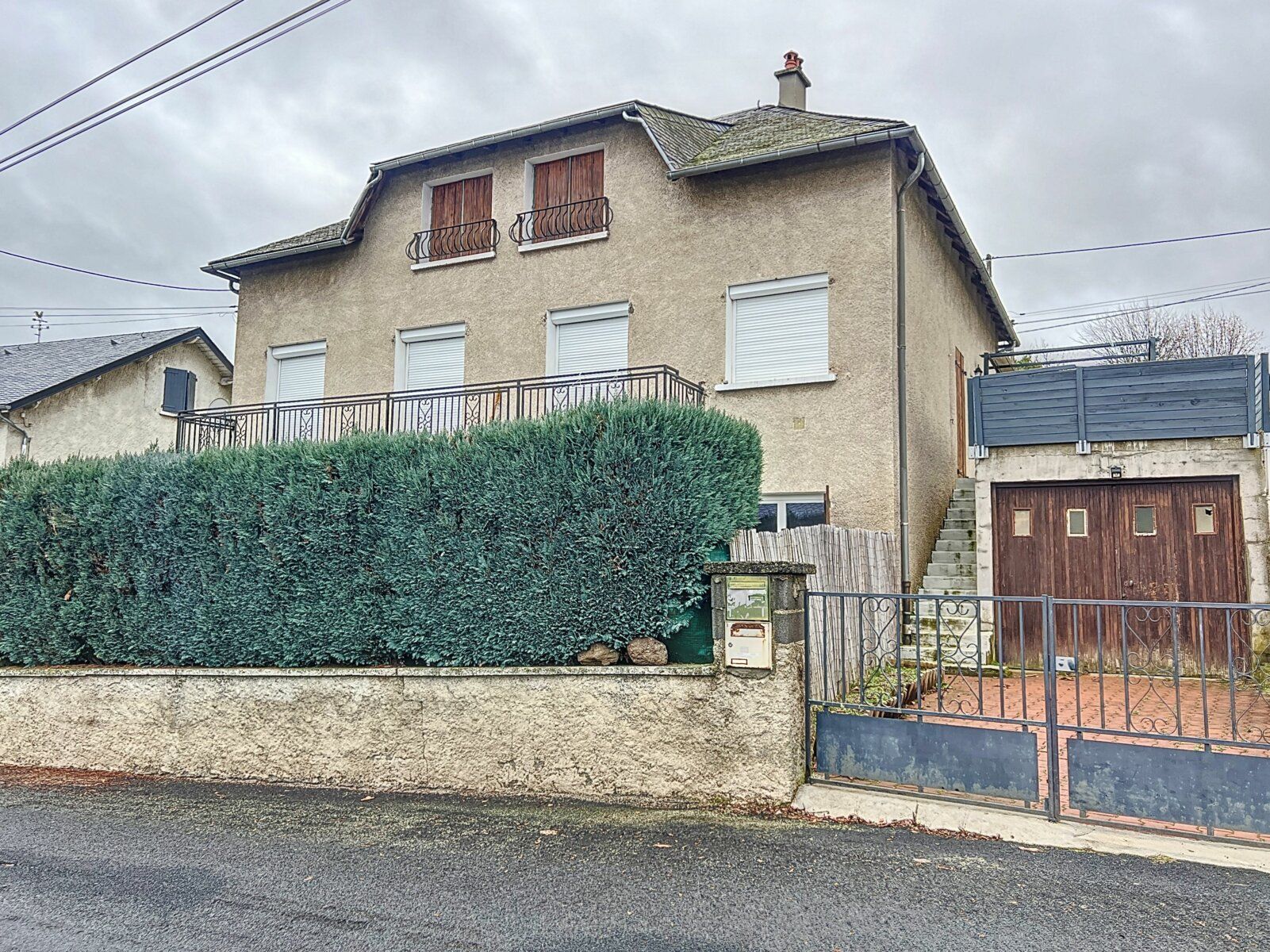 Maison à vendre 9 m2 à Saint-Flour vignette-1