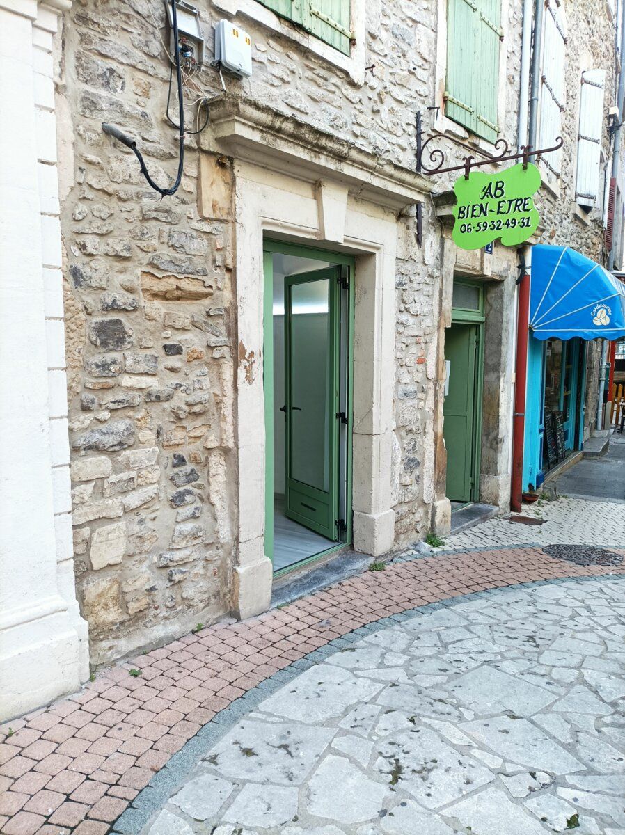 Maison à vendre 2 m2 à Saint-Ambroix vignette-12