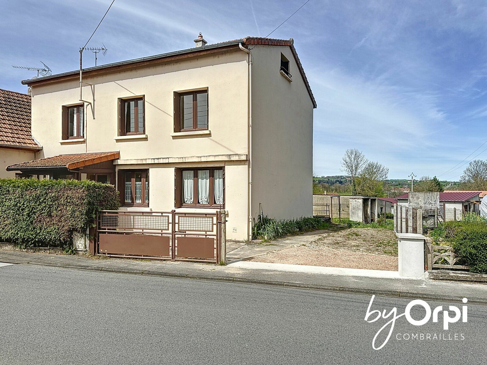 Maison à vendre 7 m2 à Saint-Éloy-les-Mines vignette-30