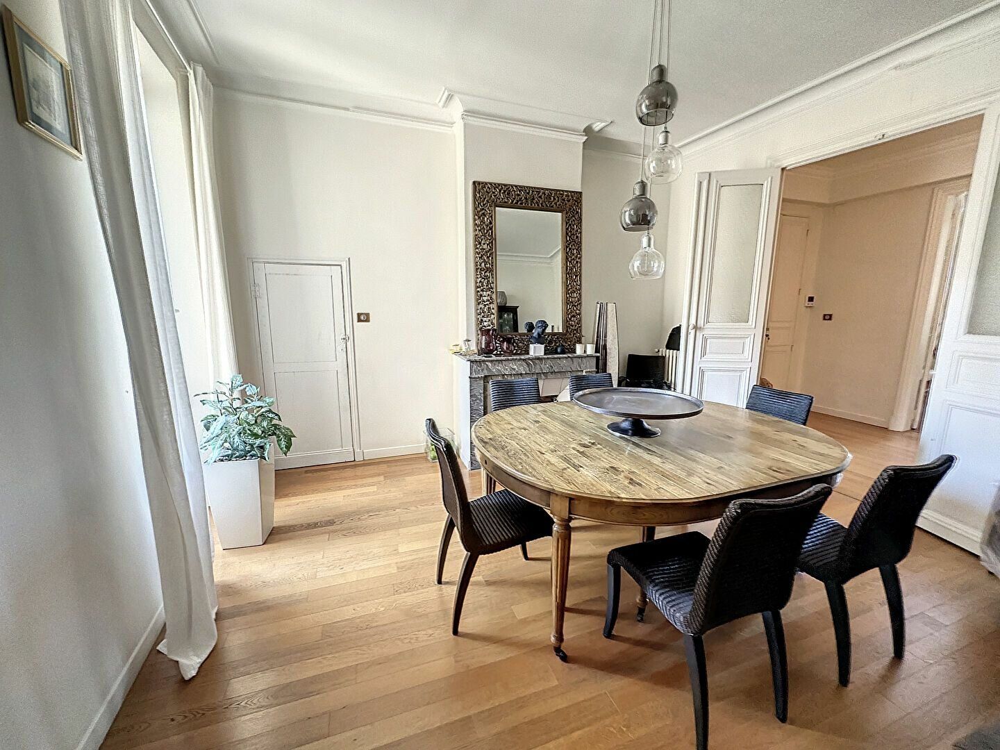 Appartement à vendre 5 164m2 à Avignon vignette-3