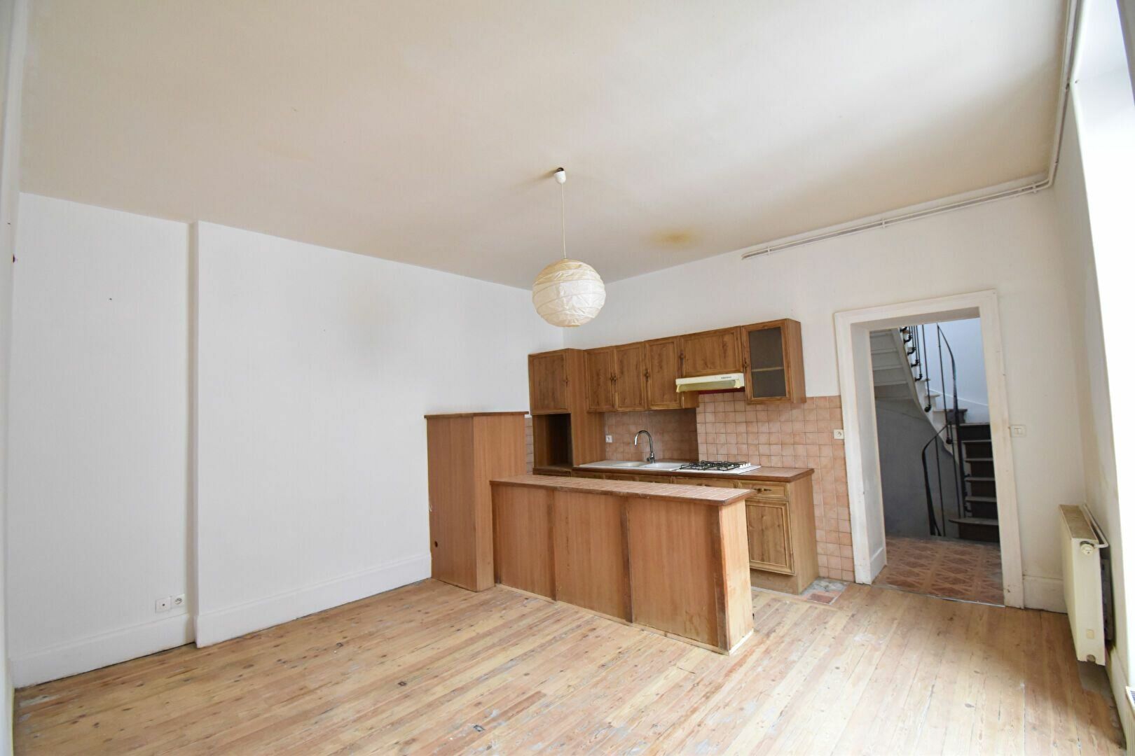 Appartement à vendre 4 m2 à Cosne-Cours-sur-Loire vignette-1