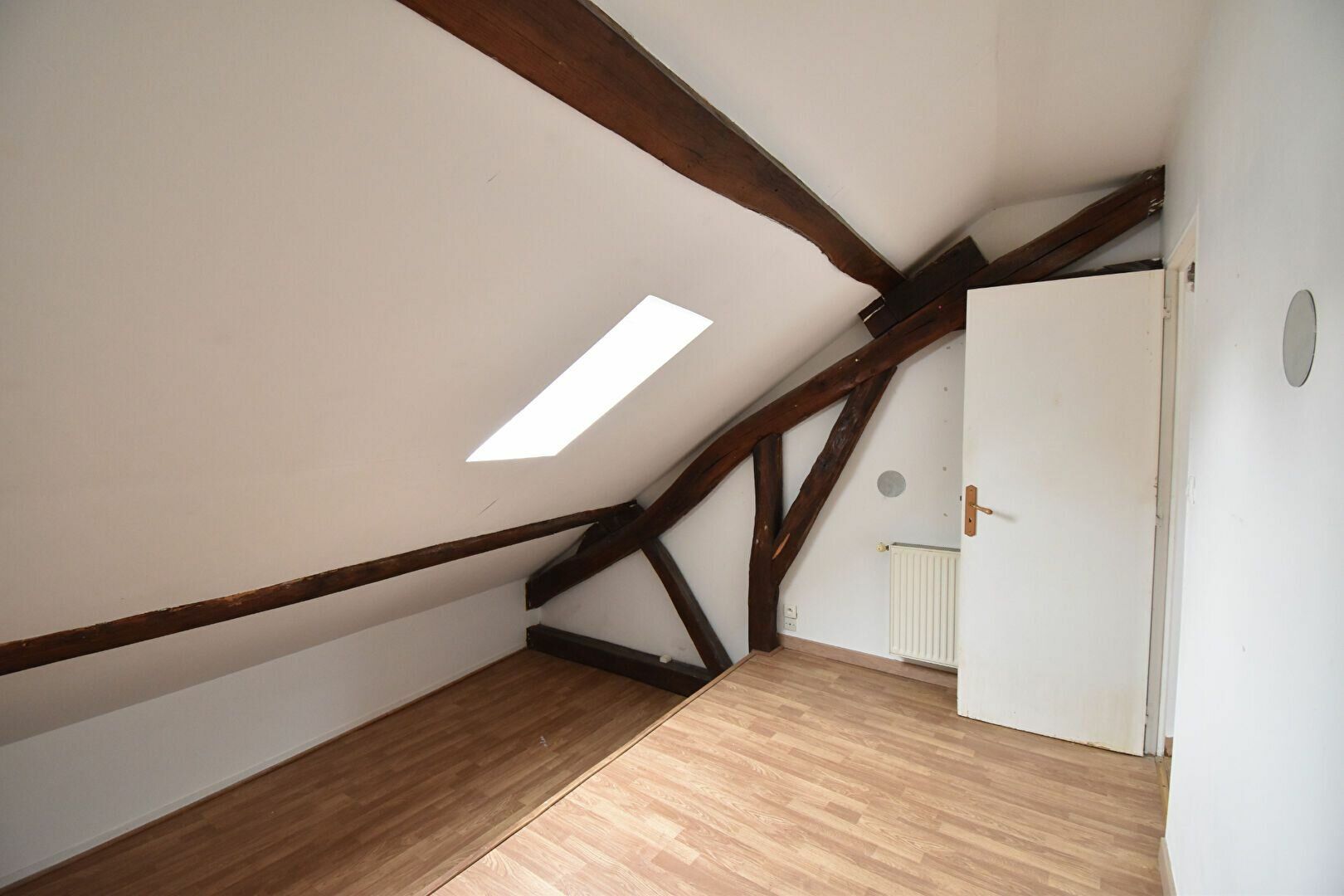 Appartement à vendre 4 m2 à Cosne-Cours-sur-Loire vignette-7