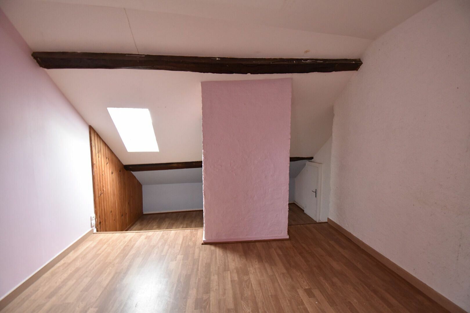 Appartement à vendre 4 m2 à Cosne-Cours-sur-Loire vignette-6