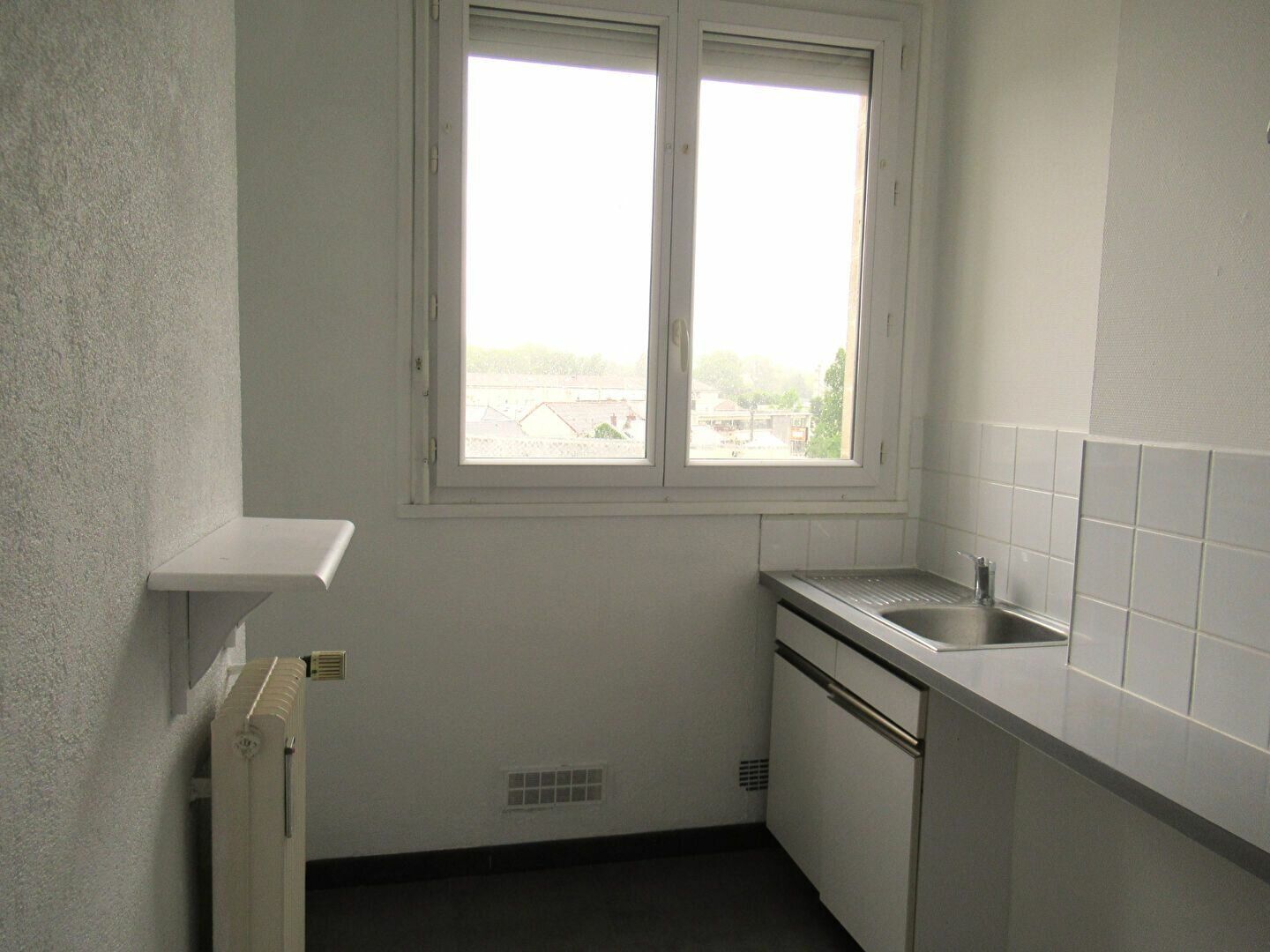 Appartement à vendre 1 42m2 à Soissons vignette-5
