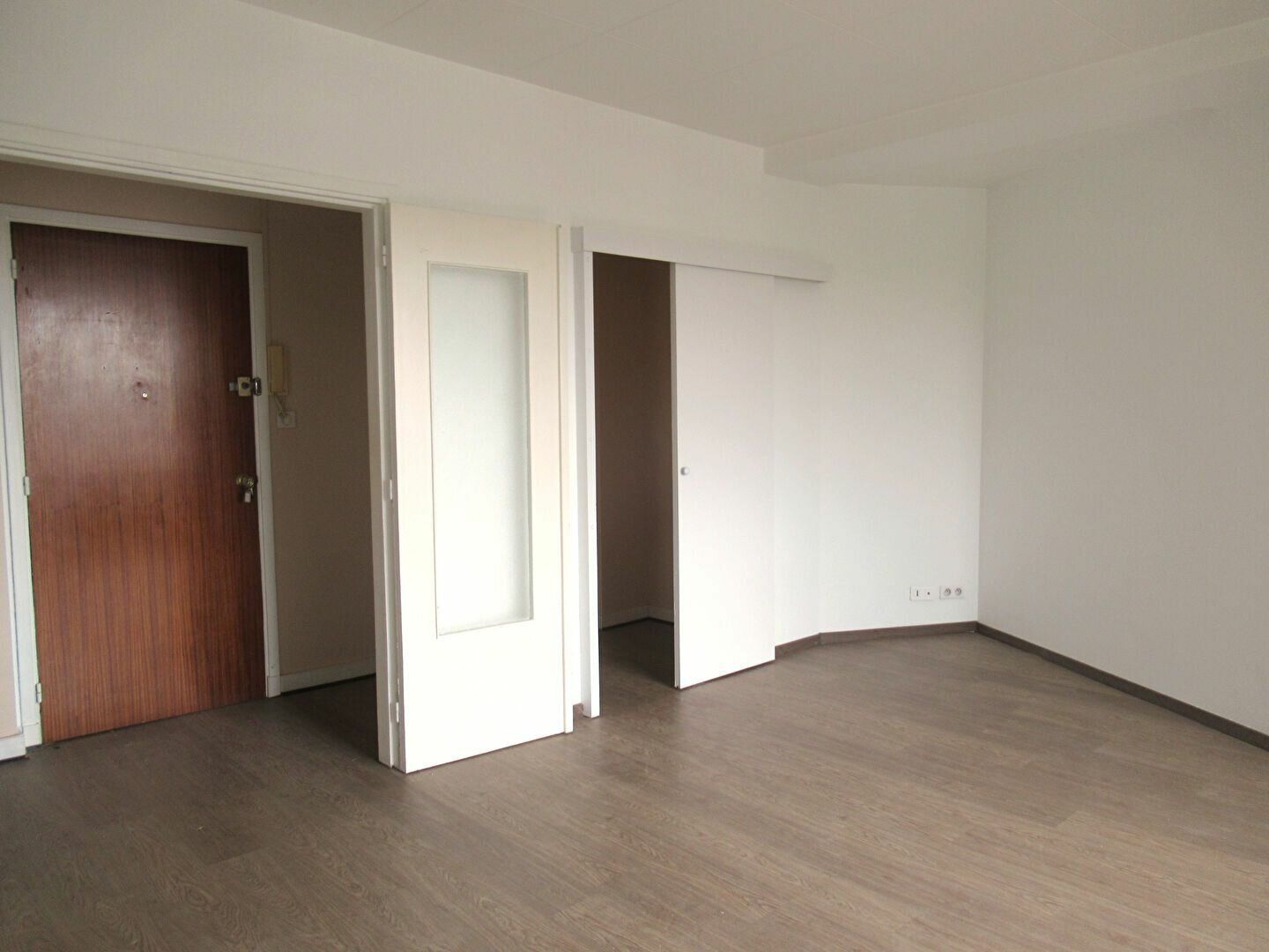 Appartement à vendre 1 42m2 à Soissons vignette-2
