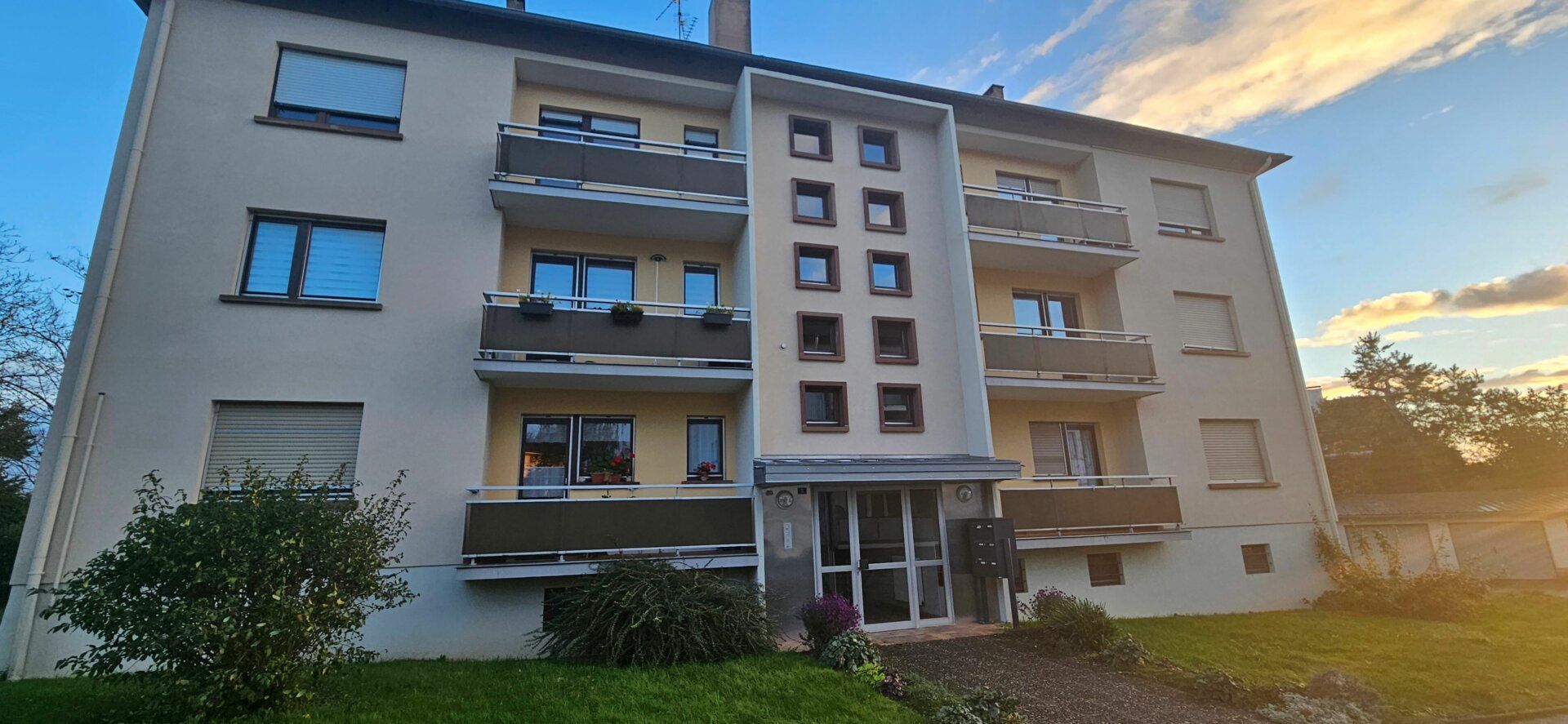 Appartement à vendre 3 80m2 à Sarre-Union vignette-1