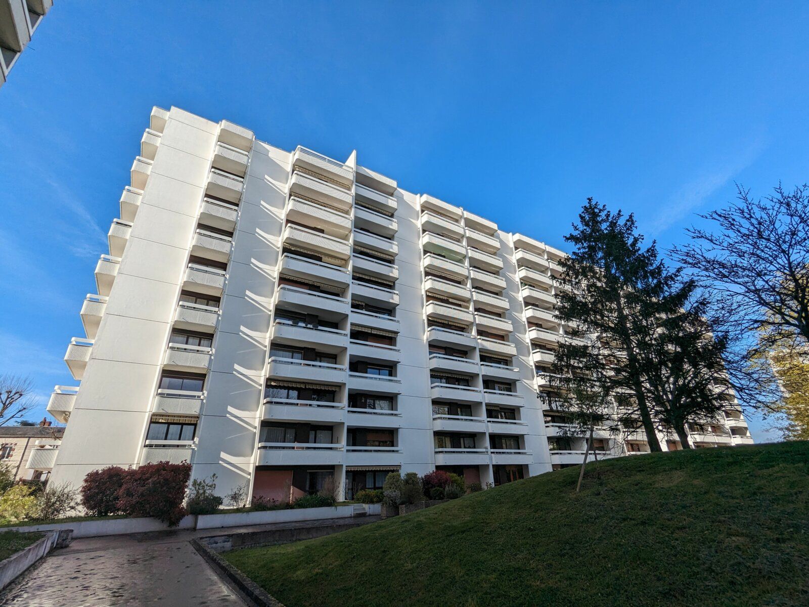Appartement à vendre 3 72.78m2 à Orléans vignette-8