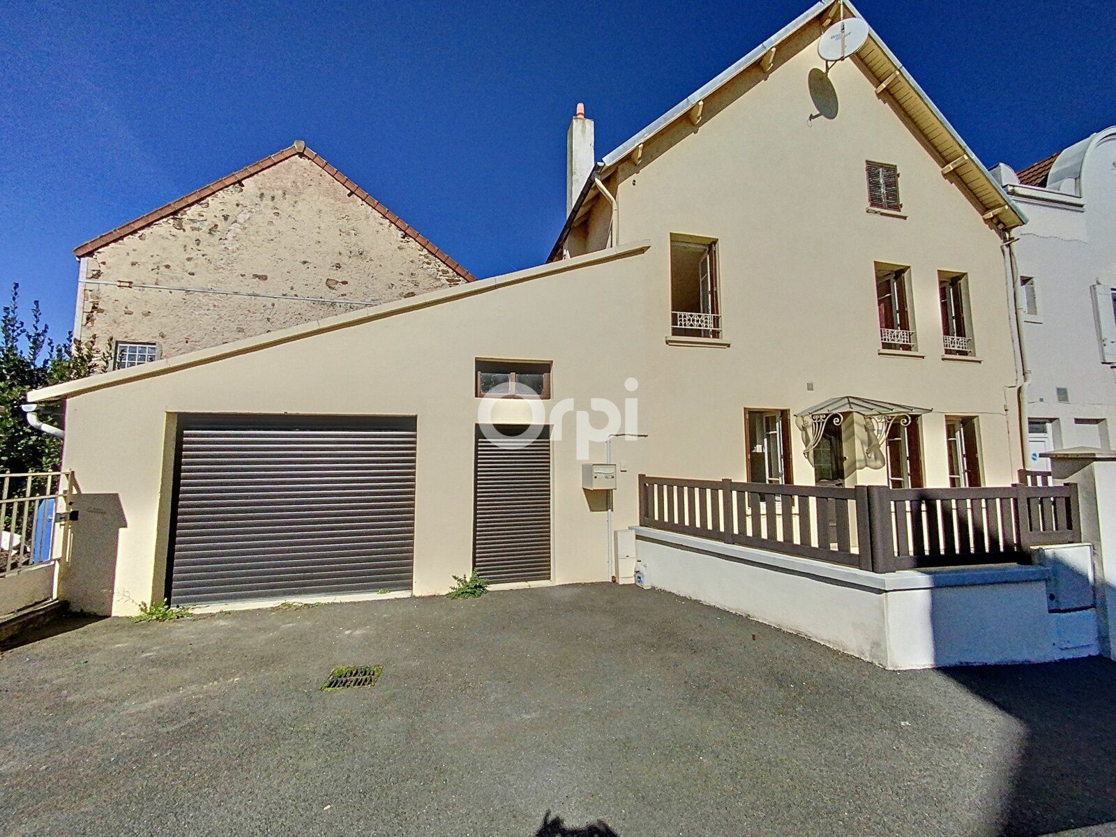 Maison à vendre 3 79.4m2 à Saint-Éloy-les-Mines vignette-1