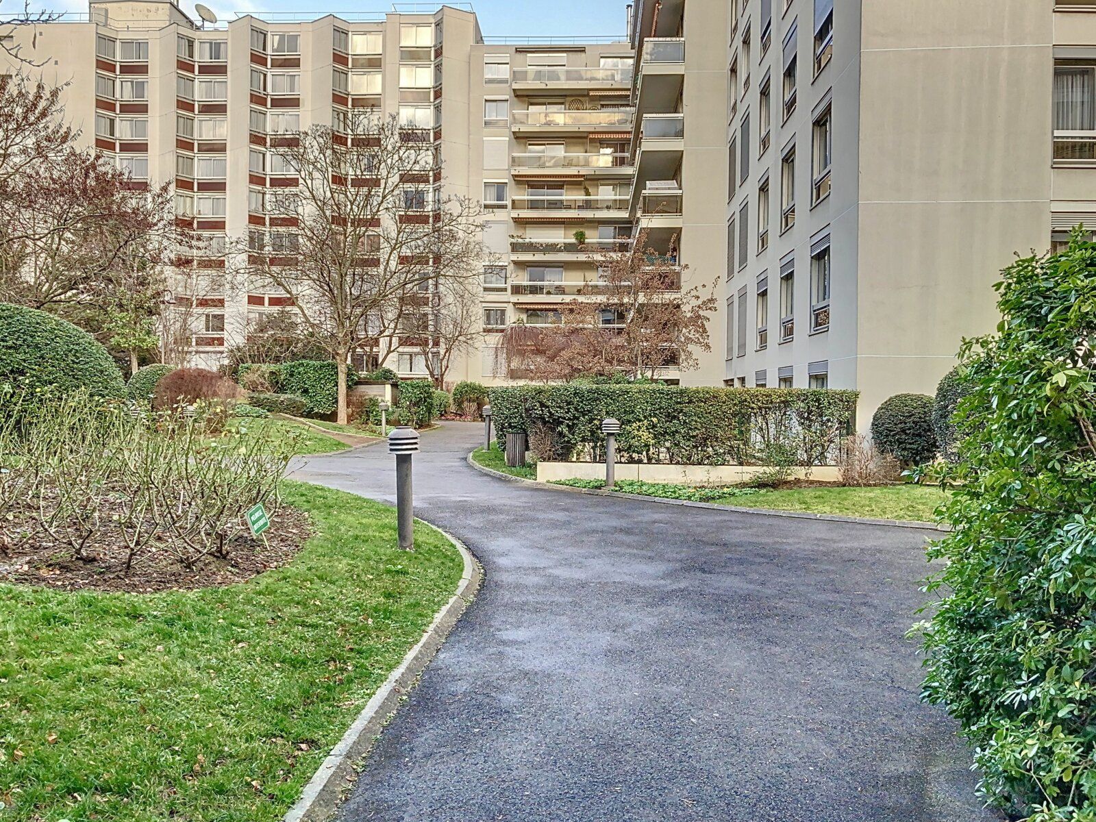 Appartement à vendre 4 97m2 à Issy-les-Moulineaux vignette-13