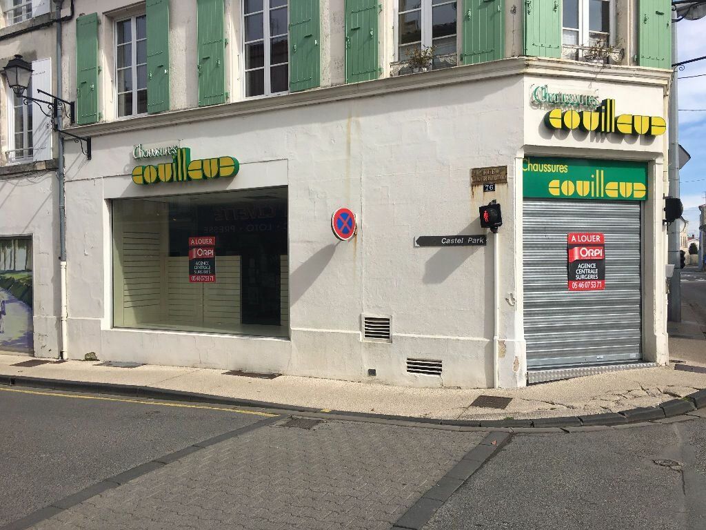 Local commercial à louer  m2 à Surgères vignette-2