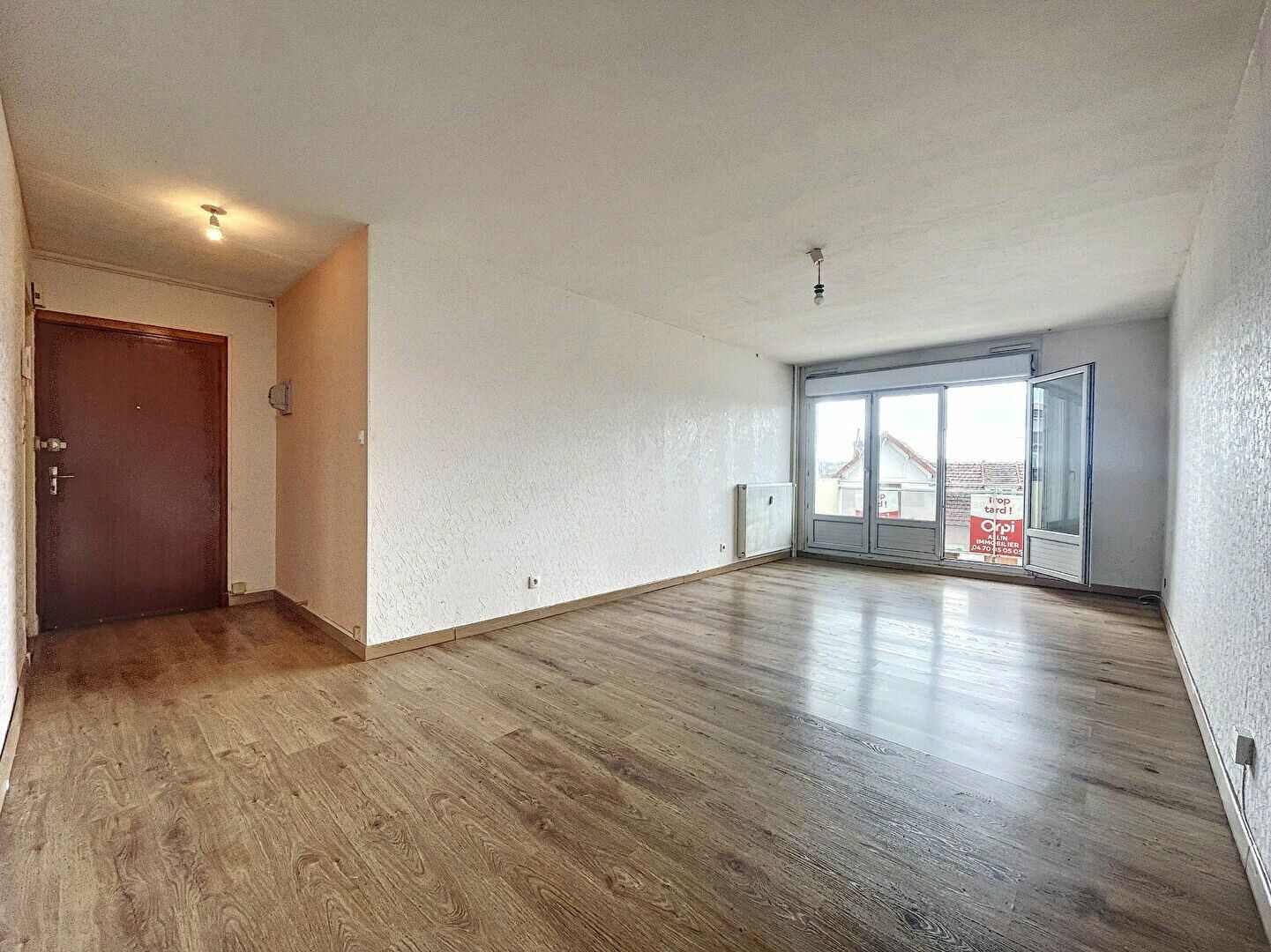 Appartement à vendre 3 67m2 à Montluçon vignette-3