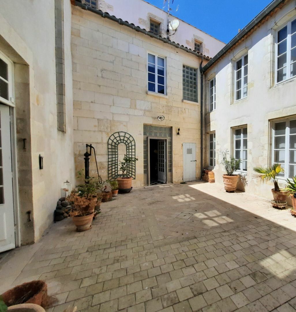 Maison à vendre 14 550m2 à Saint-Martin-de-Ré vignette-6