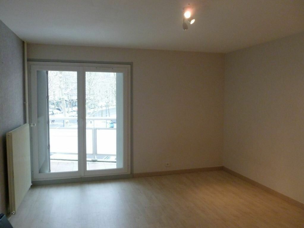 Appartement à vendre 1 27.29m2 à Saint-Étienne vignette-3