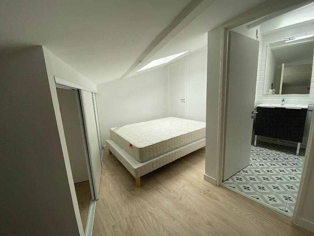 Appartement à louer 1 13.3m2 à Toulouse vignette-3