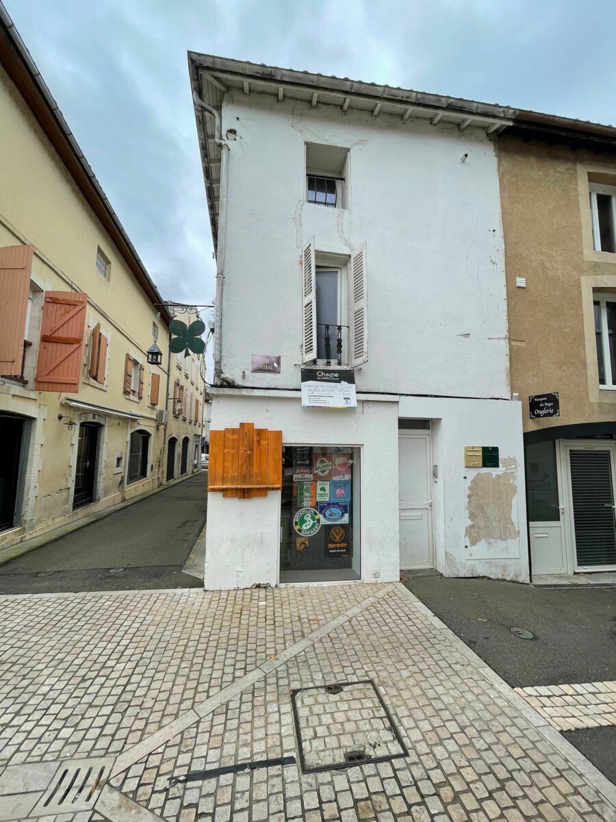 Immeuble à vendre 4 m2 à Mont-de-Marsan vignette-2