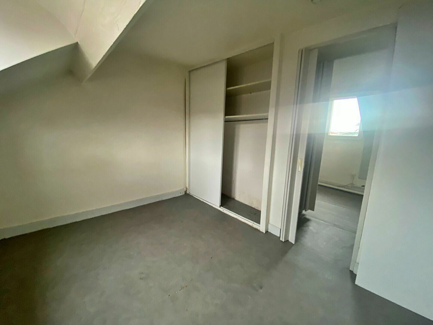 Appartement à vendre 2 31.13m2 à Montfermeil vignette-4