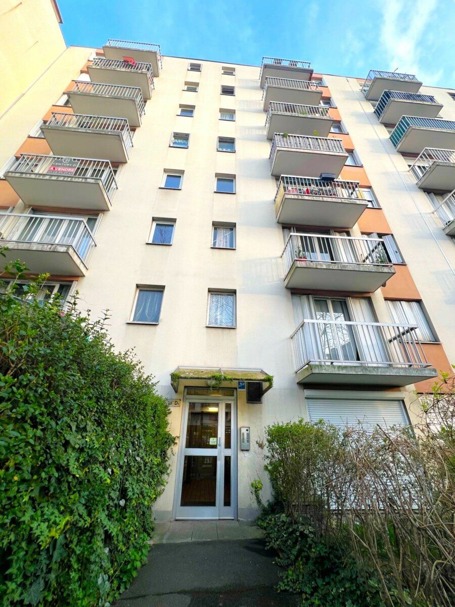 Appartement à vendre 4 88.3m2 à Le Bourget vignette-2