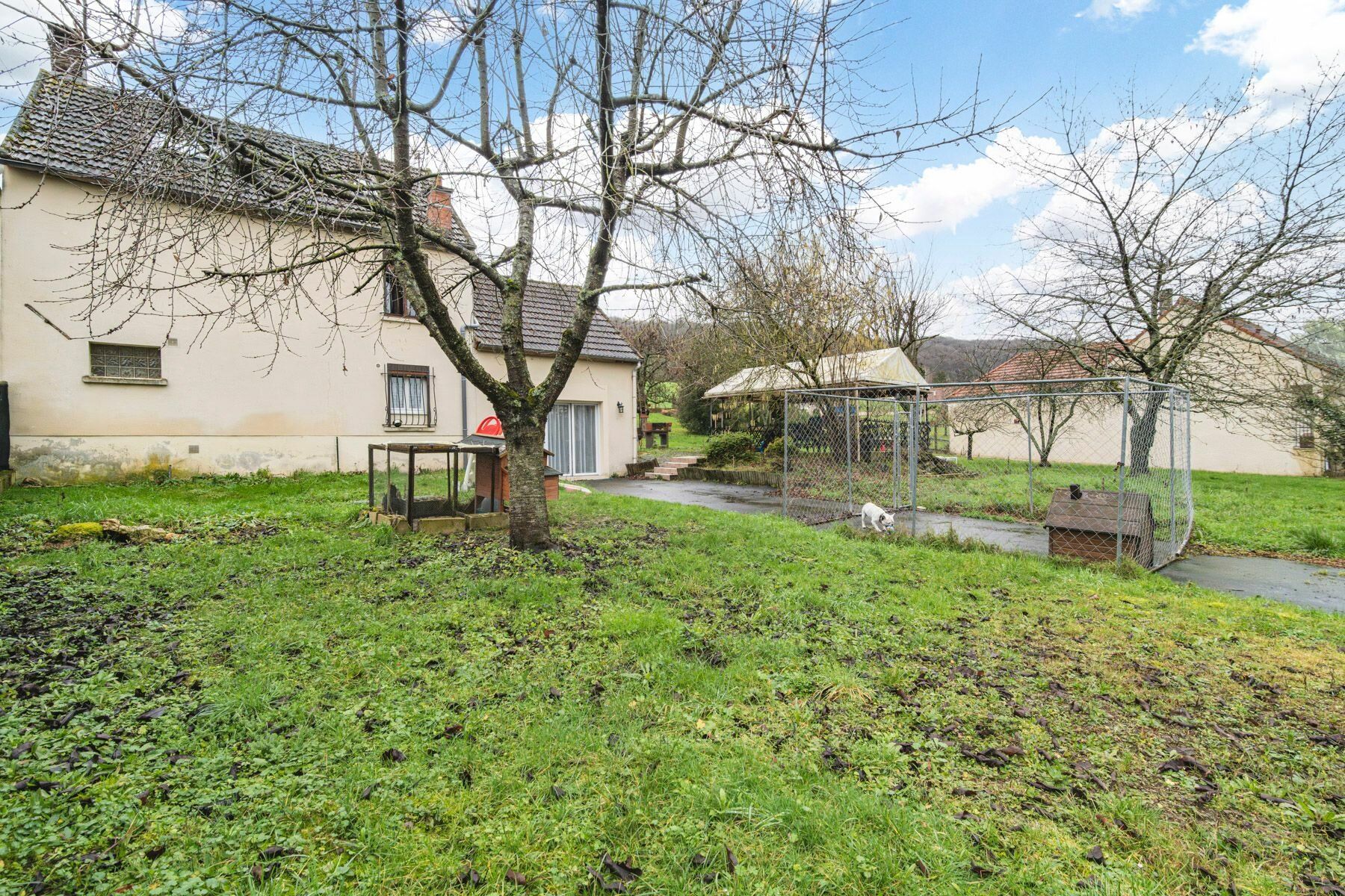 Maison à vendre 4 169m2 à Reuilly-Sauvigny vignette-2