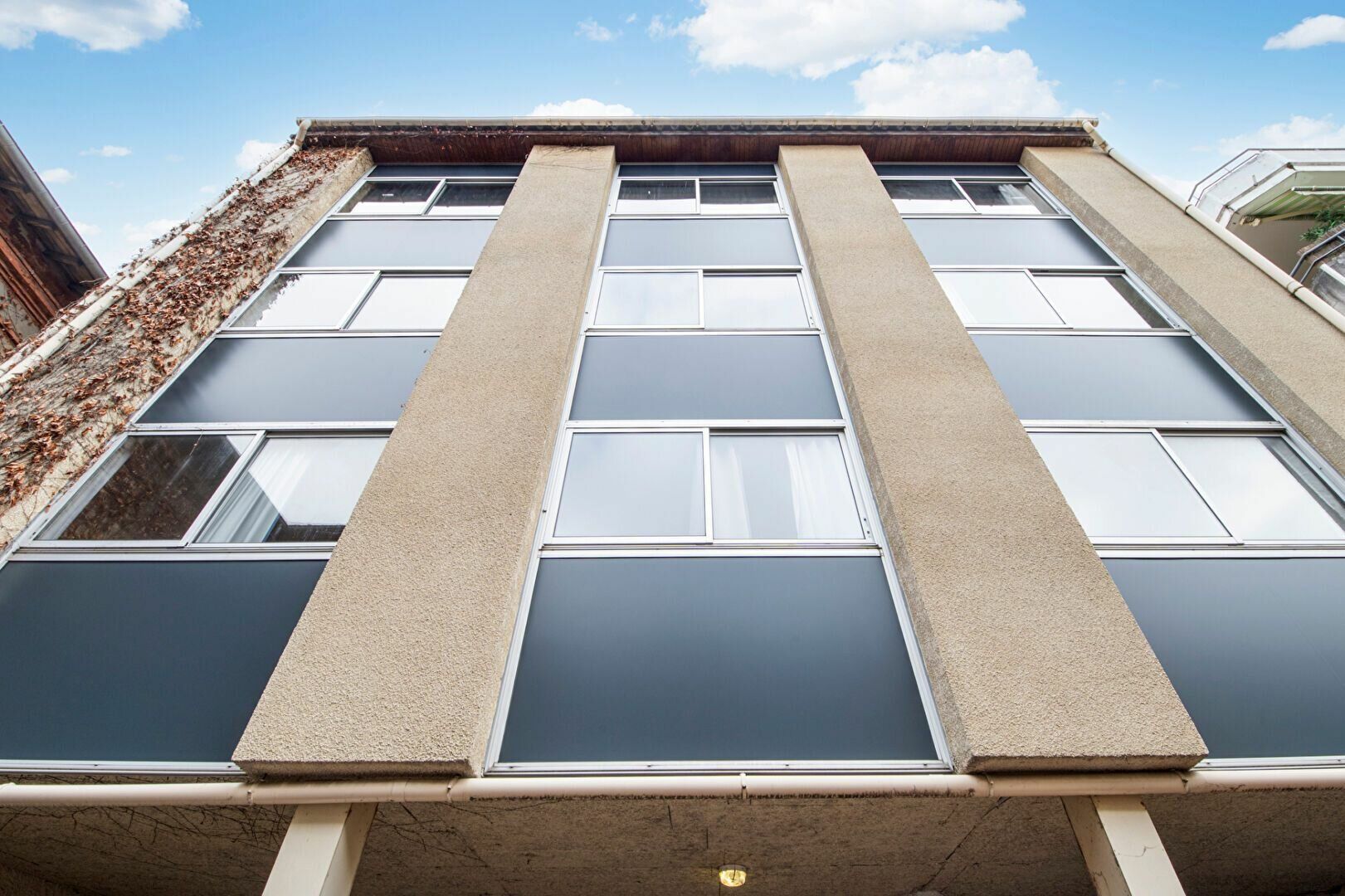 Appartement à vendre 2 27m2 à Toulouse vignette-2