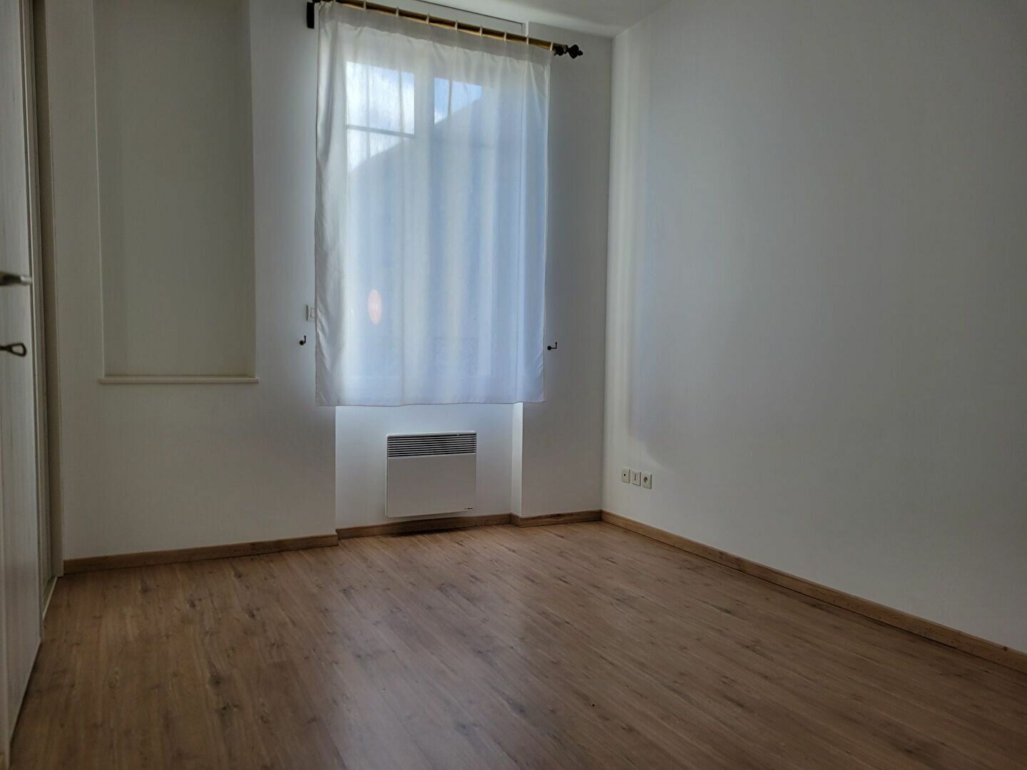 Appartement à louer 3 m2 à Sully-sur-Loire vignette-5