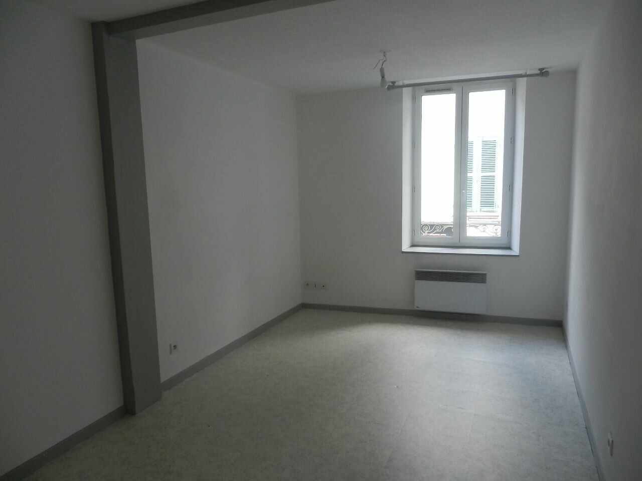 Appartement à vendre 2 40m2 à Saint-Marcellin vignette-3