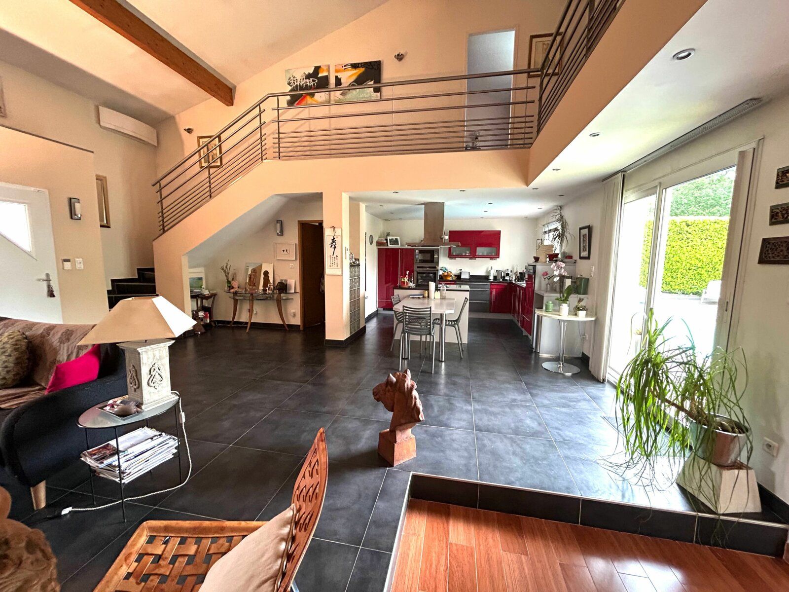 Maison à vendre 5 192m2 à Castelnau-d'Estrétefonds vignette-1