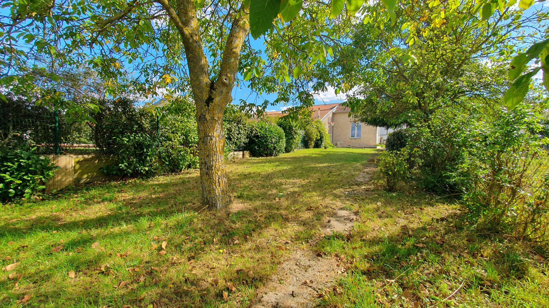 Maison à vendre 6 264m2 à Servigny-lès-Sainte-Barbe vignette-16