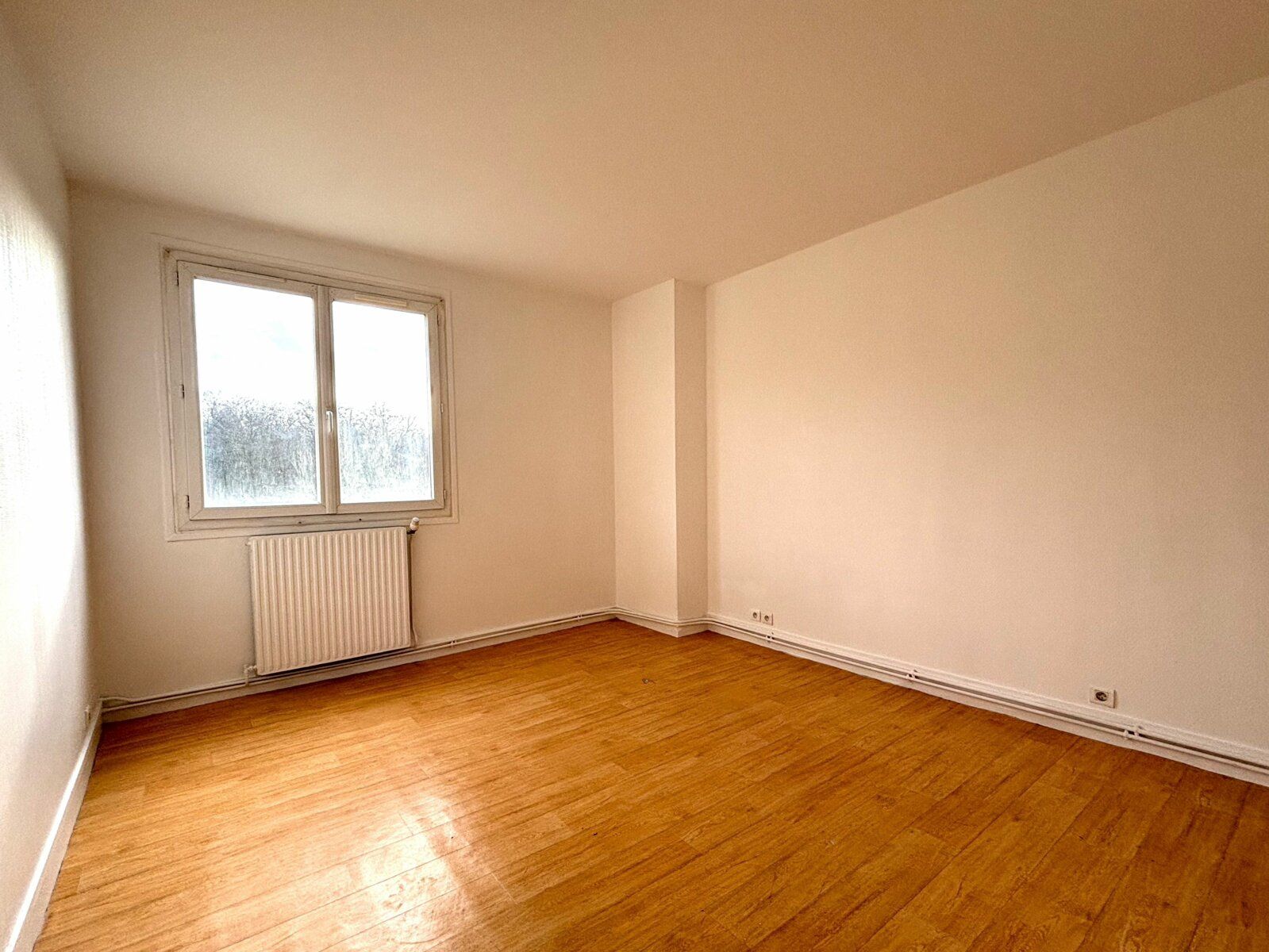 Appartement à vendre 3 63.99m2 à Compiègne vignette-7